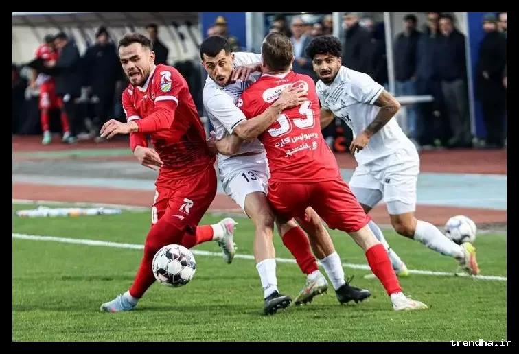 گزارش زنده: پرسپولیس 0 - خیبر 1؛ آغاز دیدار در هفته بیست و دوم لیگ برتر