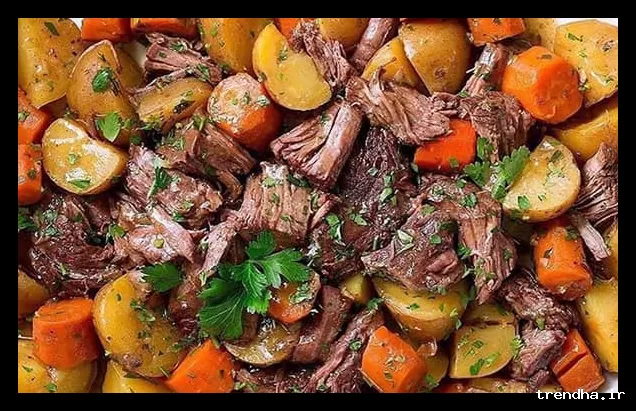 طرز تهیه کباب بره و مرغ با سیب‌زمینی و سبزیجات سیرکننده