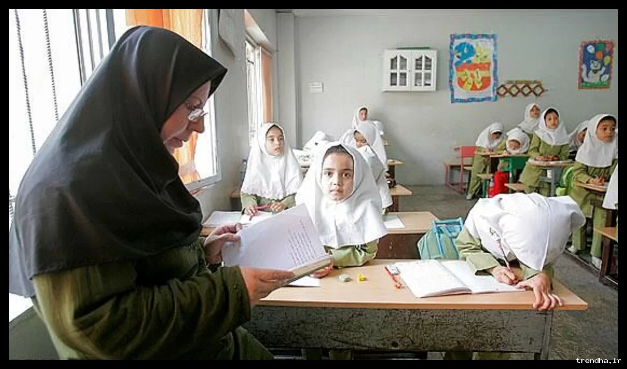 واریز ۱۰۰ میلیونی به معلمان: هدیه دولت به فرهنگیان در شب عید